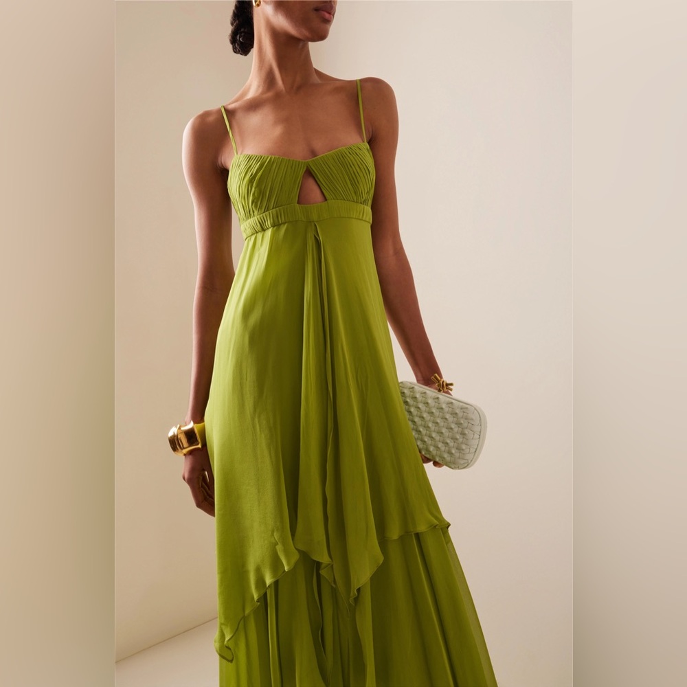 Green Formal Dress by Jardin Vue